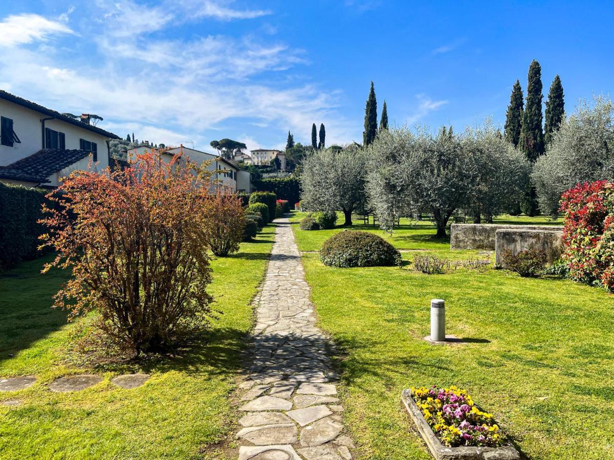 Paradise Convent *